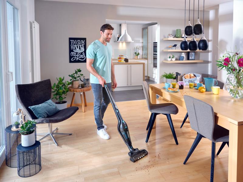 Leifheit Akku-Hand- und Stielsauger Rotaro PowerVac 2in1 Schwarz