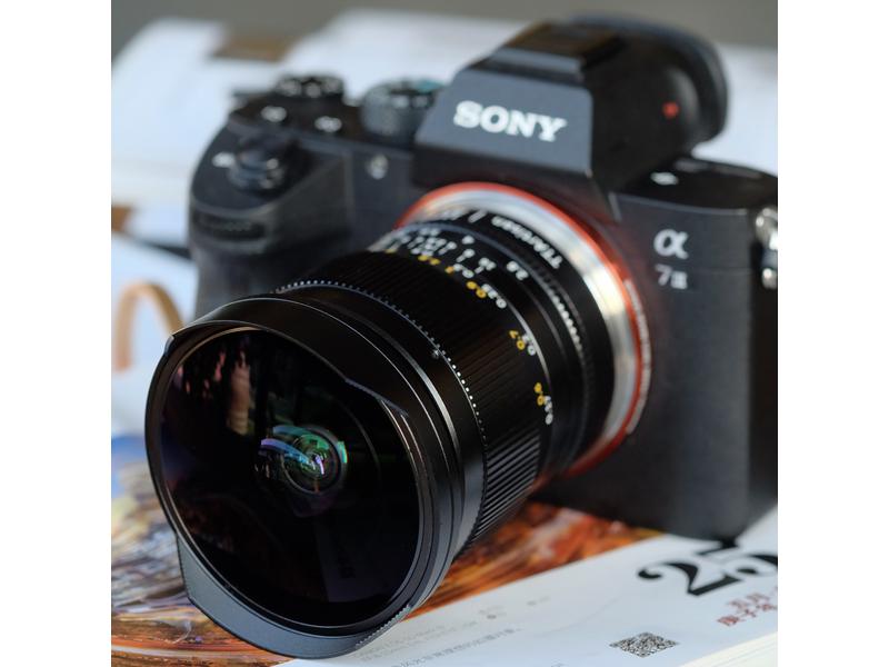 TTArtisan Longueur focale fixe 11mm F/2.8 – Sony E-Mount