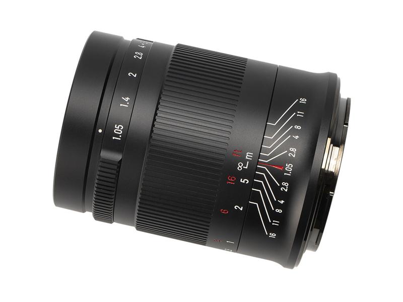 7Artisans Longueur focale fixe 50mm F/1.05 – L-Mount