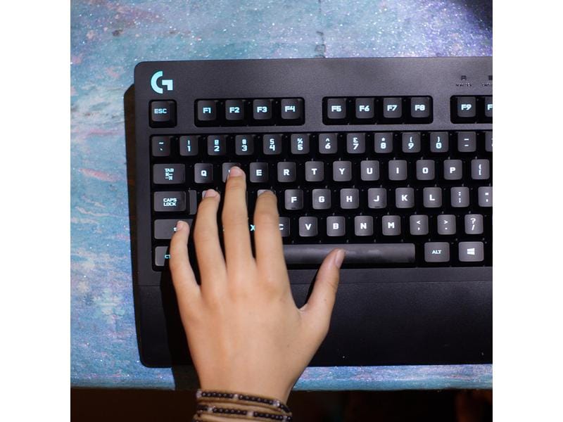 Logitech Gaming-Tastatur G213 Prodigy DE-Layout
