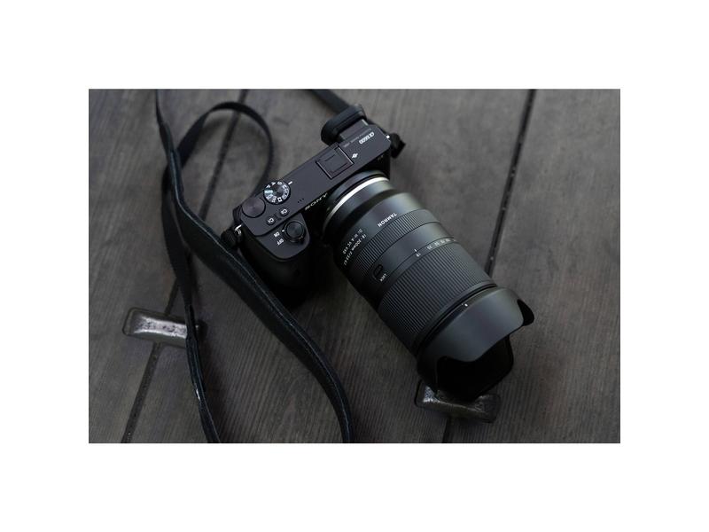 Tamron Objectif zoom AF 18-300mm F/3.5-6.3 Di III-A VC X-Mount