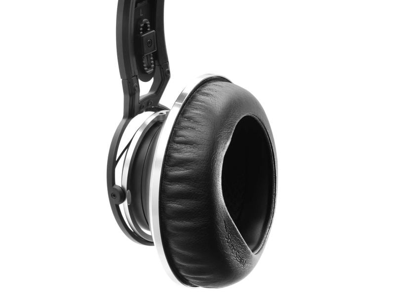 AKG Over-Ear-Kopfhörer K872 Schwarz