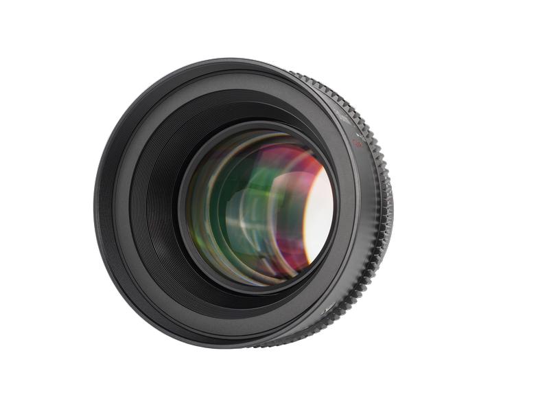 7Artisans Longueur focale fixe 50mm T/1.05 – Canon RF