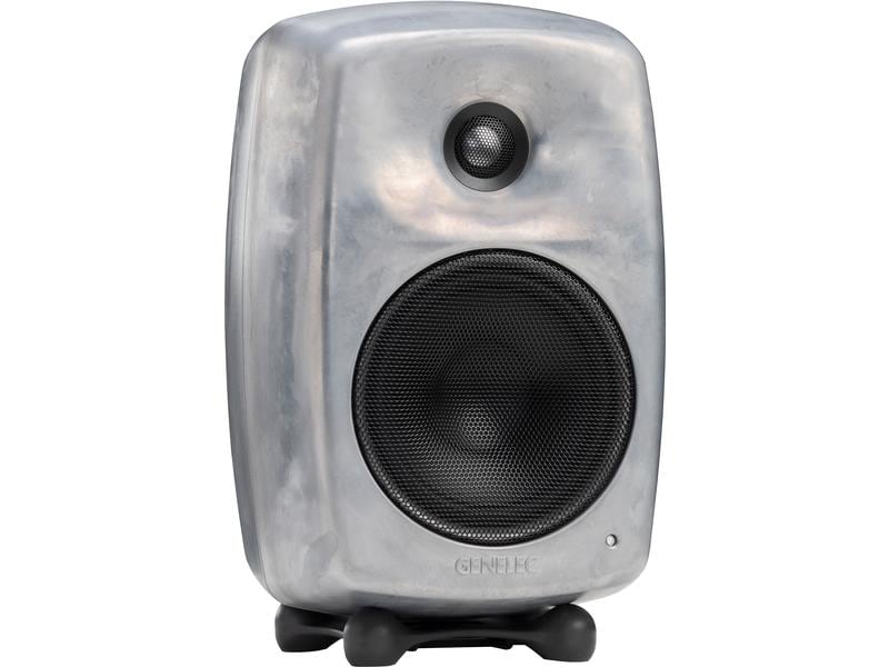 Genelec Enceinte d’étagère G Three – 50 watts, aluminium brut