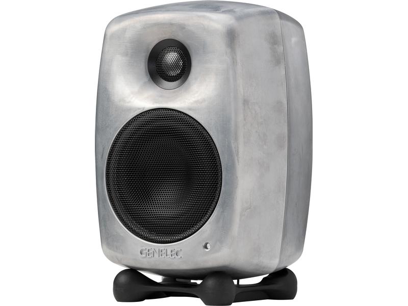 Genelec Enceinte d’étagère G Two – 50 watts, aluminium brut