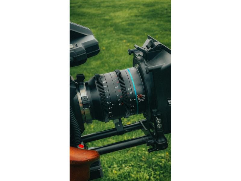 Sirui Festbrennweite 35mm T2 Full-frame Marco Cine Lens – Arri PL