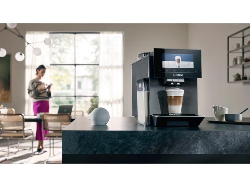 Siemens Machine à café automatique EQ 900 TQ907D03 en acier inoxydable