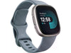 Fitbit Montre de sport GPS Versa 4 Smartwatch Bleu foncé/Argent