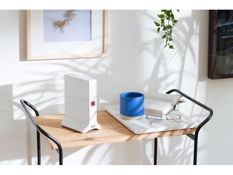 AVM Mesh-Router FRITZ!Box 4060 & Repeater 3000 AX International