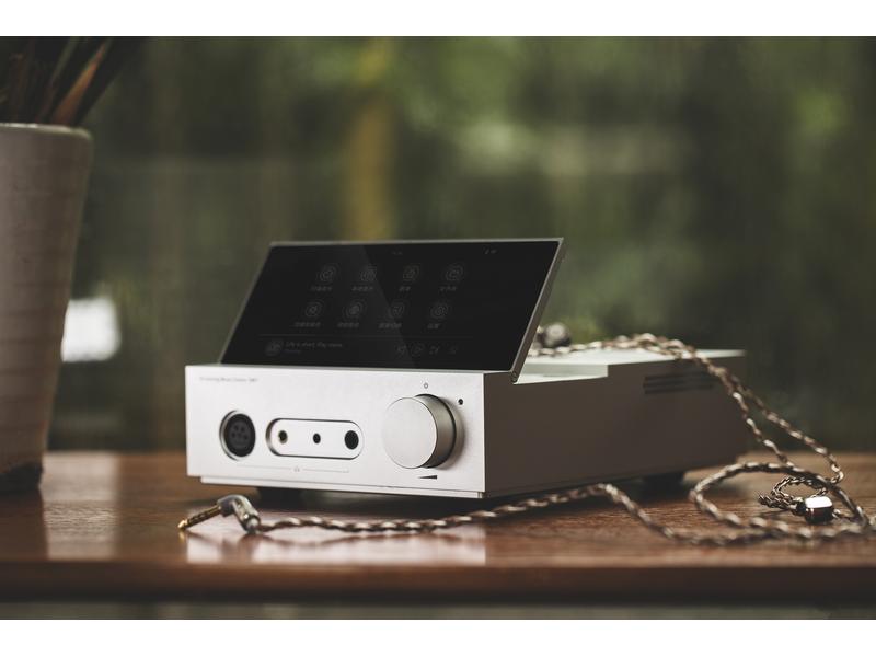 Shanling Amplificateur de casque & USB-DAC Shanling EM7 – Argenté