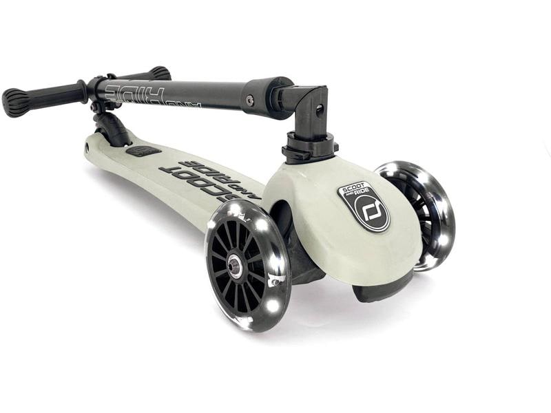 Scoot and Ride Patinette Highwaykick 3 LED, Ash