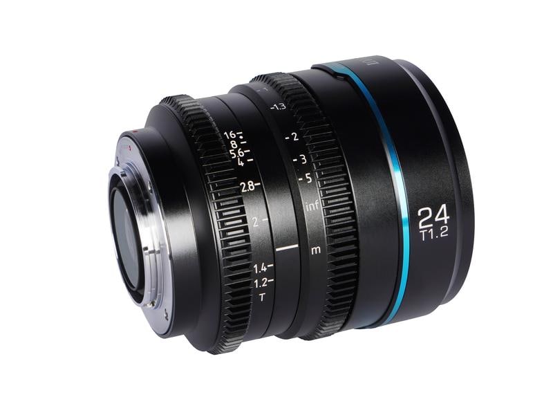 Sirui Festbrennweite Nightwalker 24 mm T1.2 S35 – Fujifilm X-Mount