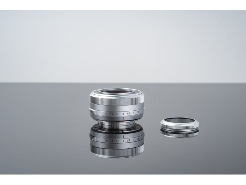 TTArtisan Longueur focale fixe AF 27mm F/2.8 Argent – Fujifilm X-Mount