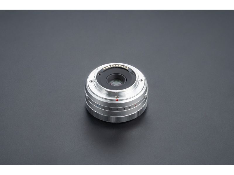 TTArtisan Longueur focale fixe AF 27mm F/2.8 Argent – Fujifilm X-Mount