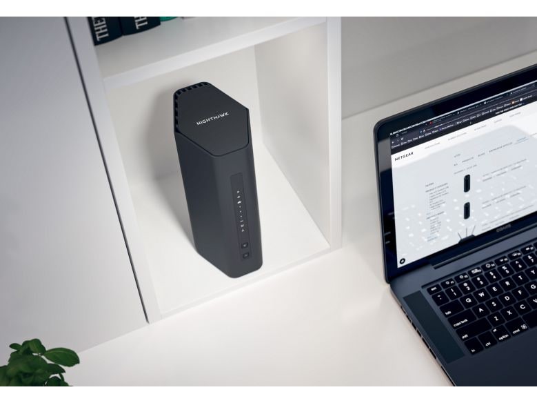 Netgear Dual-Band WiFi Router Nighthawk RS200 bis zu 6500 Mbit/s