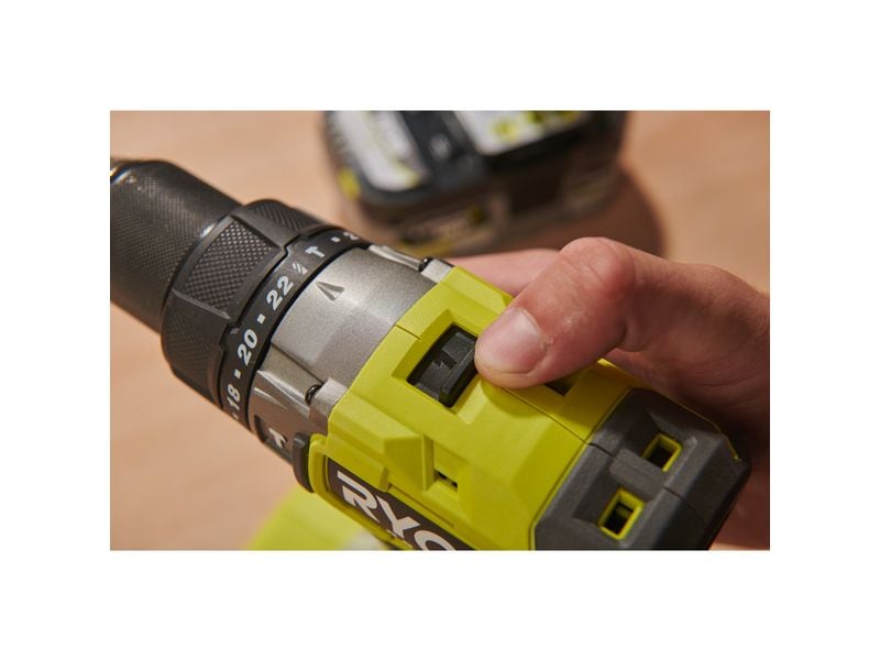 RYOBI Perceuse-visseuse à percussion sans fil RPD18BL2-0
