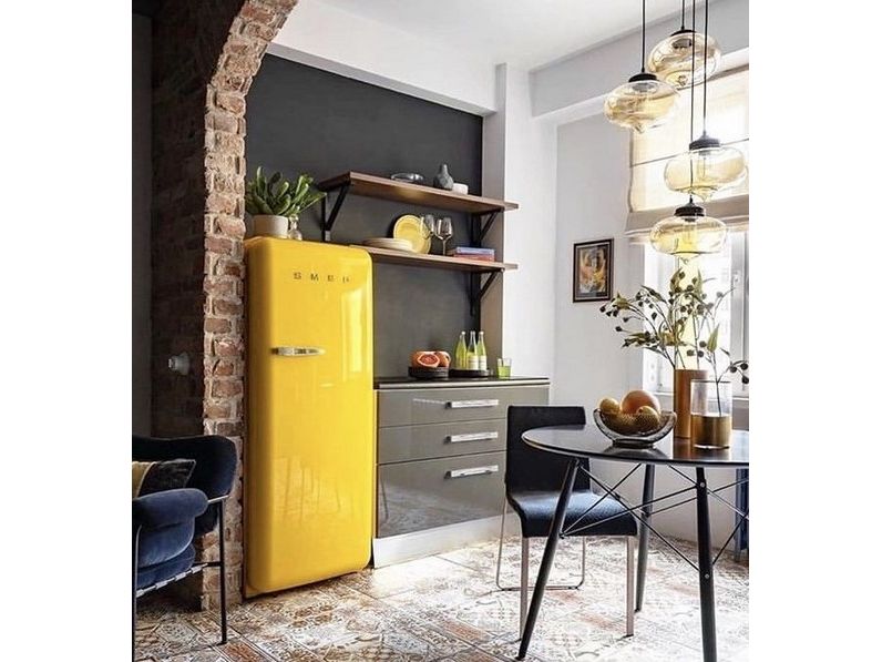 SMEG Kühlschrank FAB28LYW5 Links