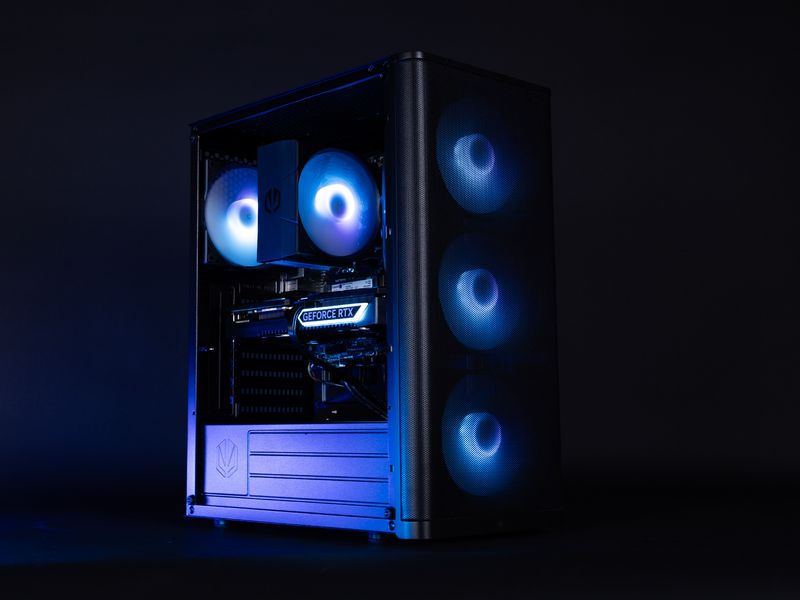 Joule Performance Gaming PC RTX5060TI R5 32GB 1TB L1136045