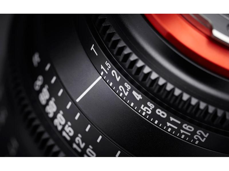 Samyang Longueur focale fixe XEEN 35mm T/1.5 FF Cine – Sony E-Mount