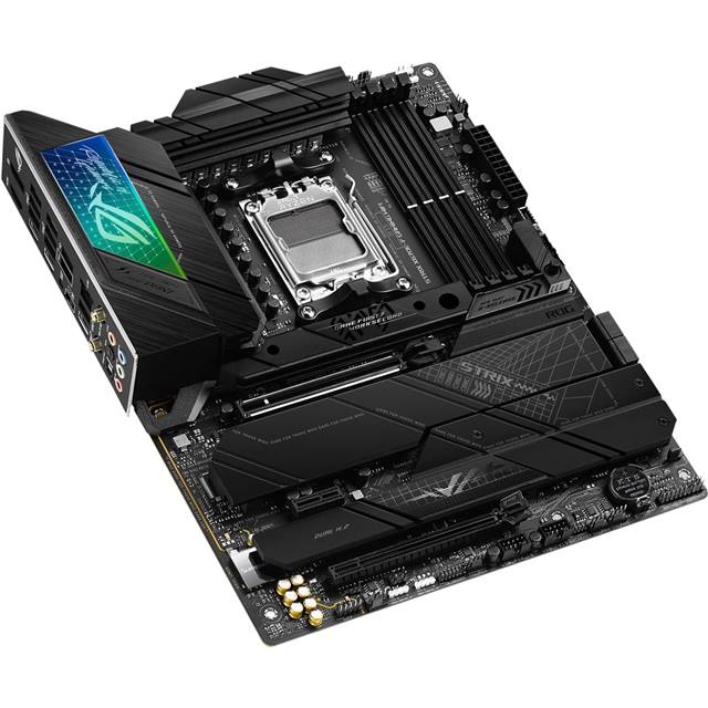 ASUS ROG Carte mère STRIX X670E-F GAMING WIFI