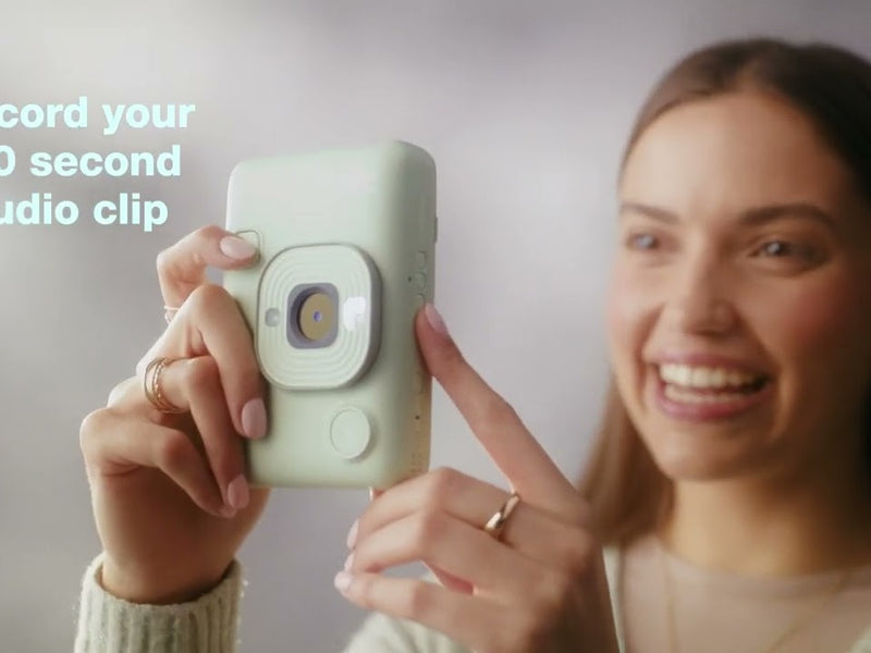 Fujifilm Fotokamera Instax Mini LiPlay Weiss